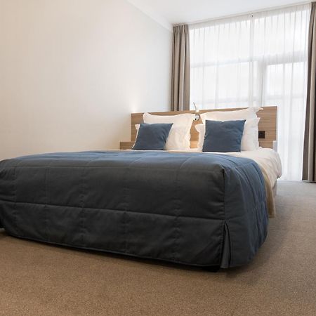 Hotel Boomgaard Lanaken Ngoại thất bức ảnh