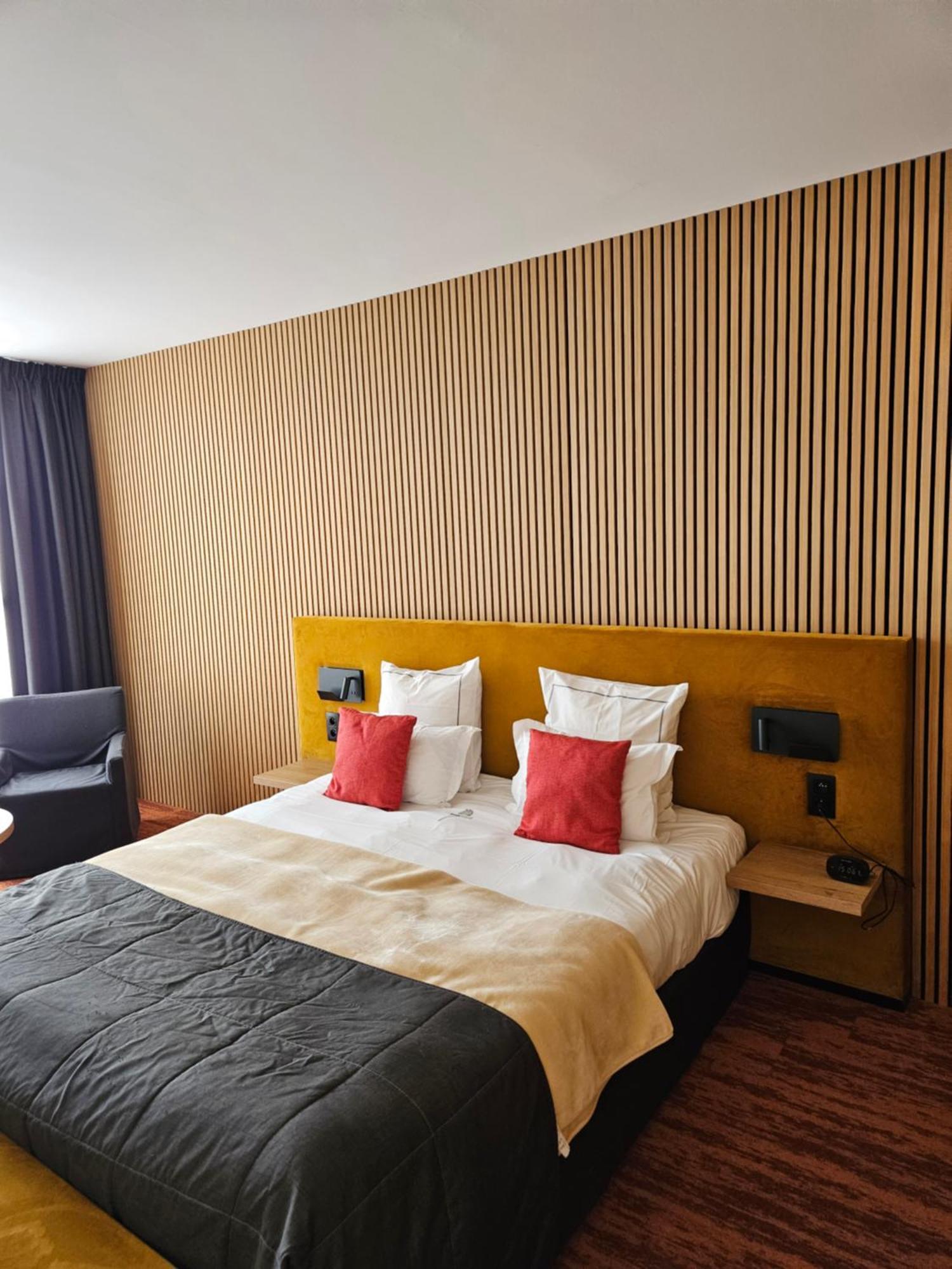 Hotel Boomgaard Lanaken Ngoại thất bức ảnh