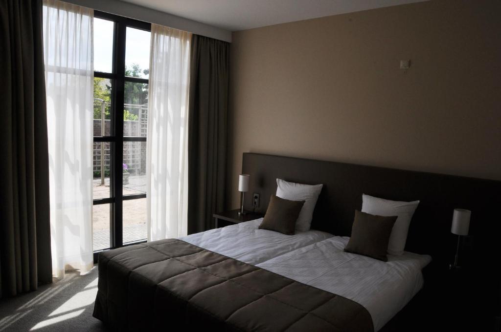 Hotel Boomgaard Lanaken Ngoại thất bức ảnh